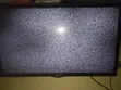 LG 32-inch LCD TV - 2
