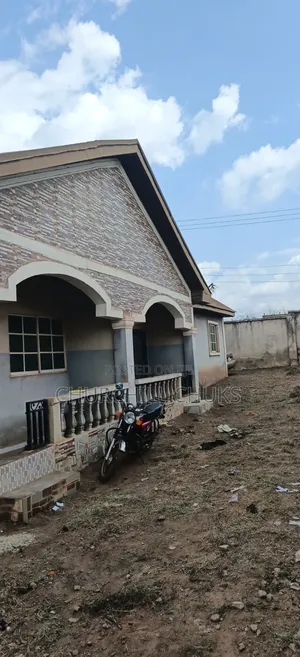 3 Bedroom Bungalow for Rent in Thinkers Corner, Enugu