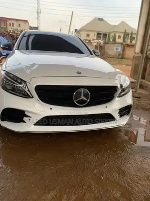 Saeed Auto Sikkens Gyaran Fenti Mai Inganci na Mota