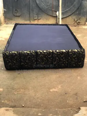 Brand New 4x6 Bed Floor with Cutting Design
