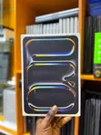 Apple iPad Pro 11" (2025) 256GB Silver - 2