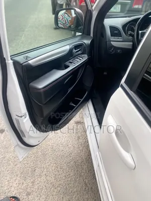 2017 Dodge Grand Caravan GT - Foreign Used