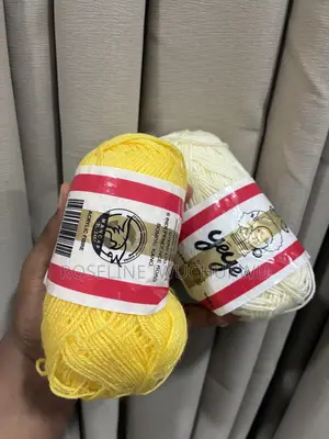 Yeye Acrylic Wool Yarn (3ply)