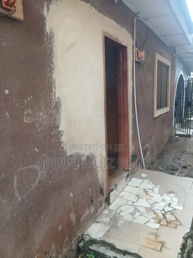1 Bedroom Room & Parlour in Obafemi-Owode for Rent - 1