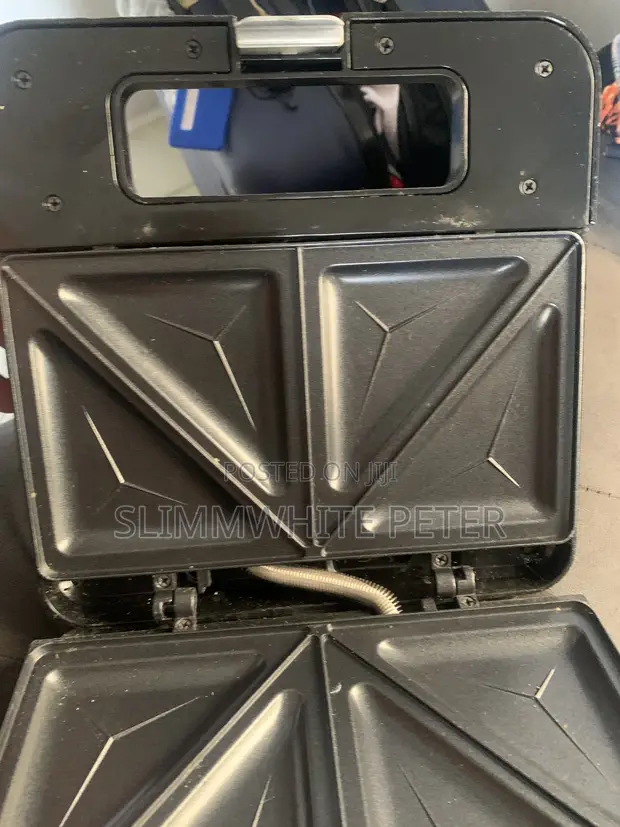 Crown Star Sandwich Maker (Sabo) - 1