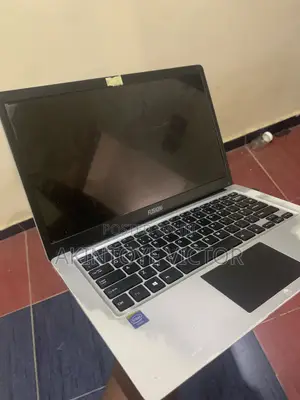 Laptop 4GB RAM Intel eMMC 60GB