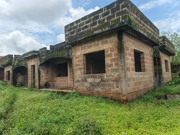 4x 2-Bedroom Uncompleted Apartments, Jankata, Ibadan - 1