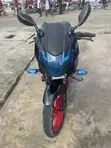 Bajaj Pulsar 220 F 2023 - 4