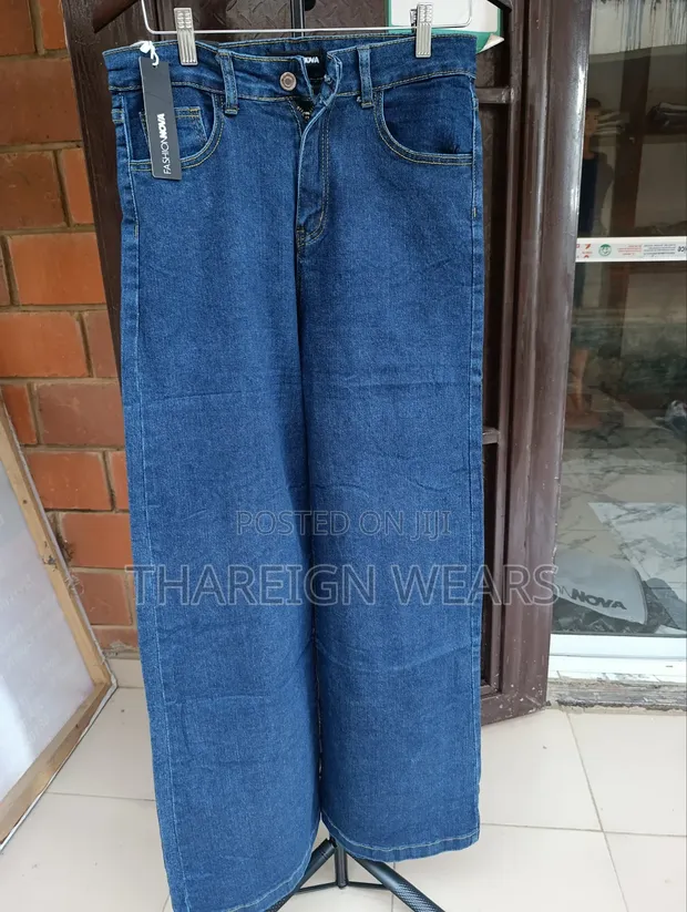 Wandojin Denim masu faɗi na Fashion Nova masu duhu - 1