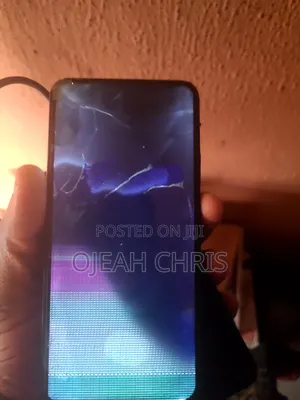 Realme XT 128GB Blue (Matsala a Fuska)