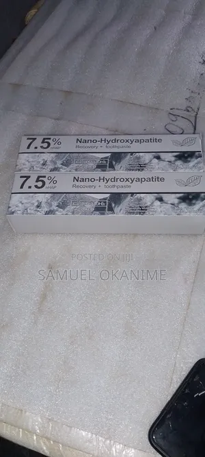 Nano Toothpaste for Healthy Gums & Whitening