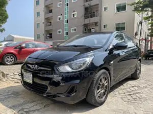 Hyundai Accent GLS 2012 Baki