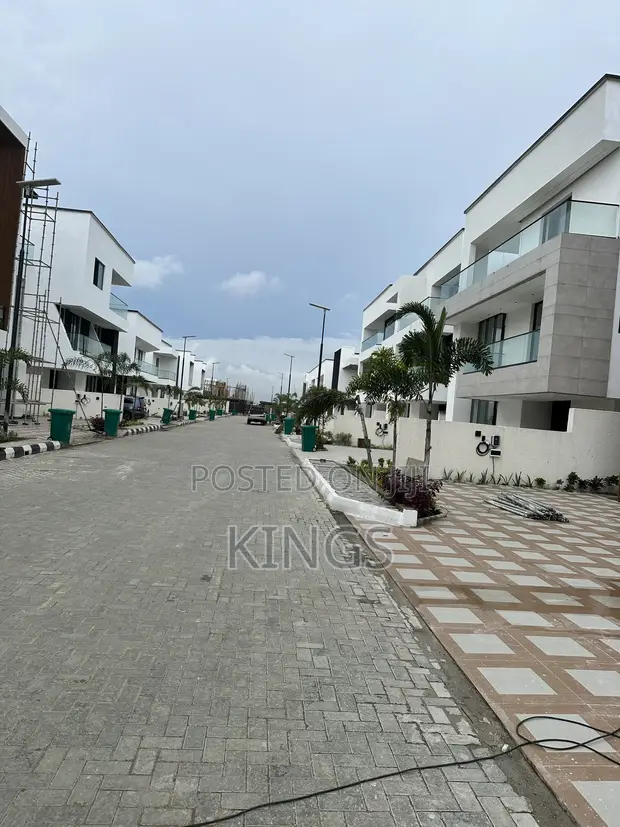 6-Bedroom Smart Duplex in Nest Villa, Lekki for Sale - 1