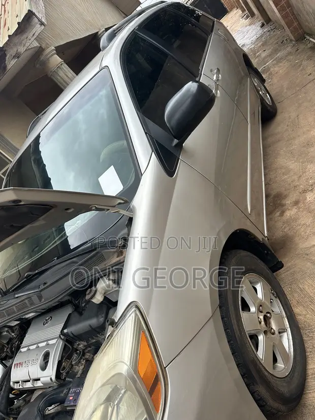 Toyota Sienna LE AWD 2005 Silver - 1