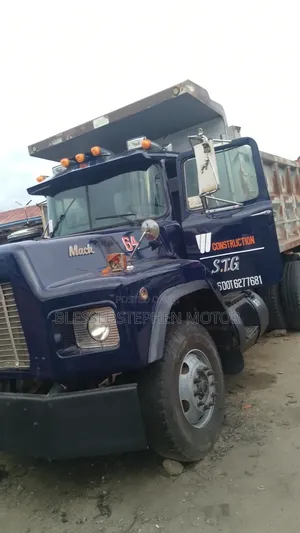 Makinar Tipper Mack Anthem - Nau'in Belgium