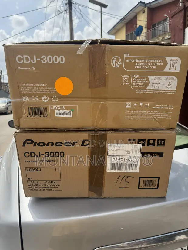 Pioneer CDJ-3000 DJ Controller (Pair) - 1