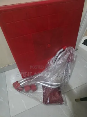 4-Corner Plastic Table