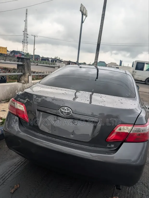 Toyota Camry 2.4 CE 2008 Gray - 1