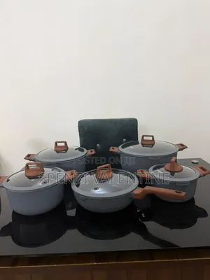 Brand New Ceramic Pots & Pans Set - Gray