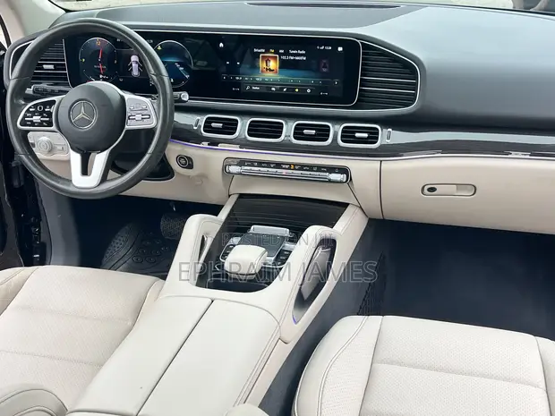 2020 Mercedes-Benz GLE 350 4MATIC SUV - Black - 1