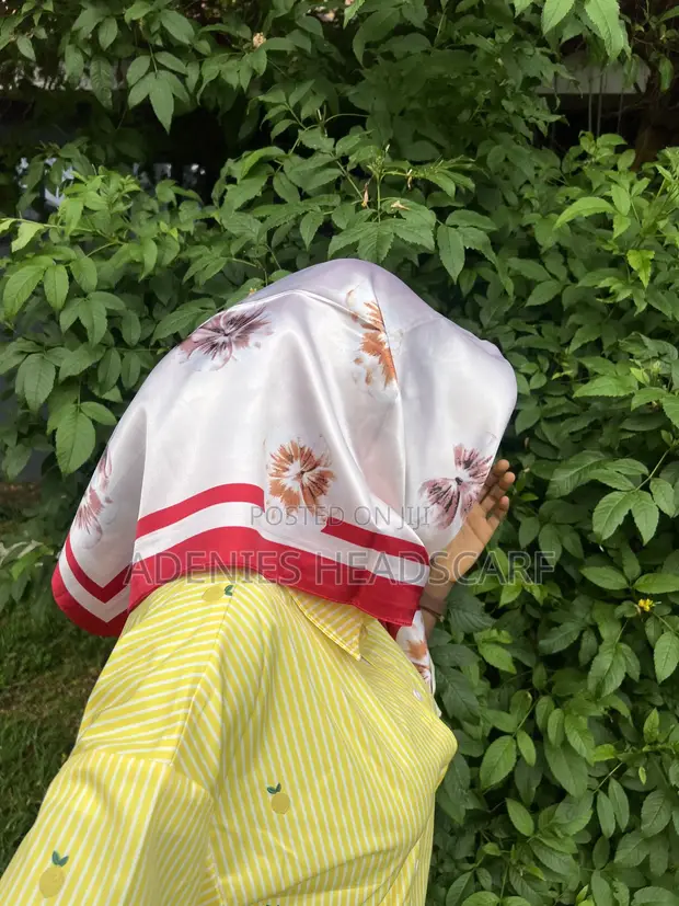 Vintage Silk Scarves - Classic Floral Pattern - 1