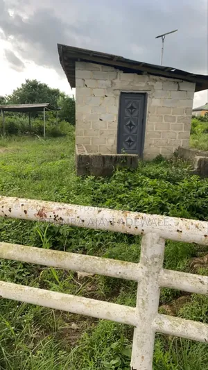 1 Plot na Ƙasa don Siyarwa - Hanyar Ilara, Epe