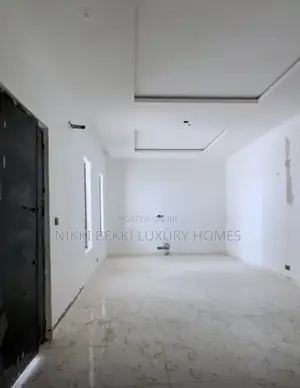 Wurin Zama Mai Dakuna 2 da Aka Gyara don Siyarwa a Ajah, Lagos