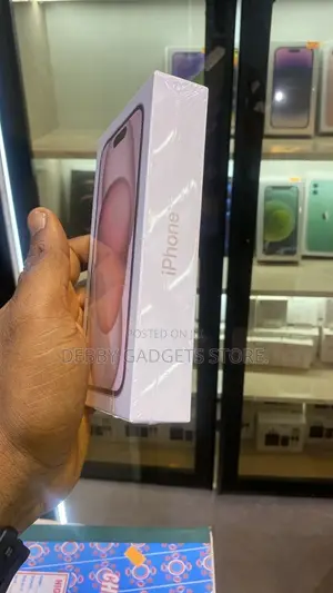 New Apple iPhone 15 256GB Pink