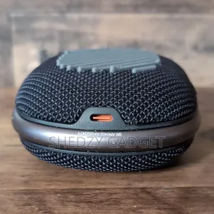 JBL Clip 4 Mai ɗaukar Hannu Mai Hana Ruwa Bluetooth Speaker (An yi amfani da shi a UK)