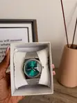 Poedagar Kyakkyawar Agogon Hannu Na Lantarki Mai Blue Dial - 1
