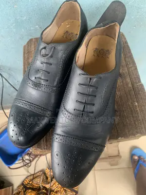 Original Anax Leather Shoes - Size 40