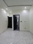 1 Bedroom Shared Apartment in Creek Villa Estate, Chevron for Rent - 3