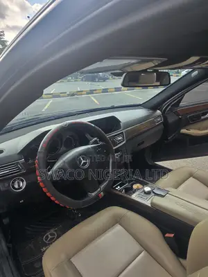 2011 Mercedes-Benz E350 Base 4Matic Sedan AWD