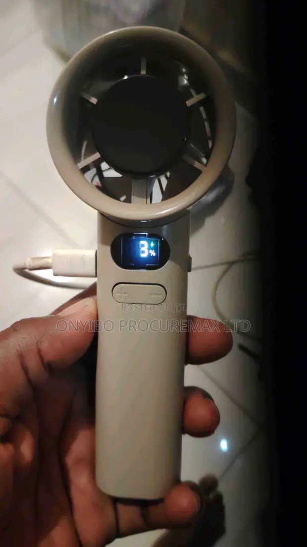M11 Mai Sake Caji Na Hannu Karami (1800mAh) - 1