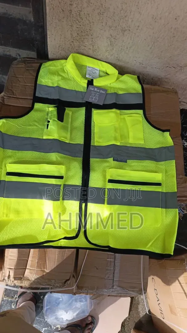 Vital SteelNet Reflective Work Jacket with Pockets and Zip - 1