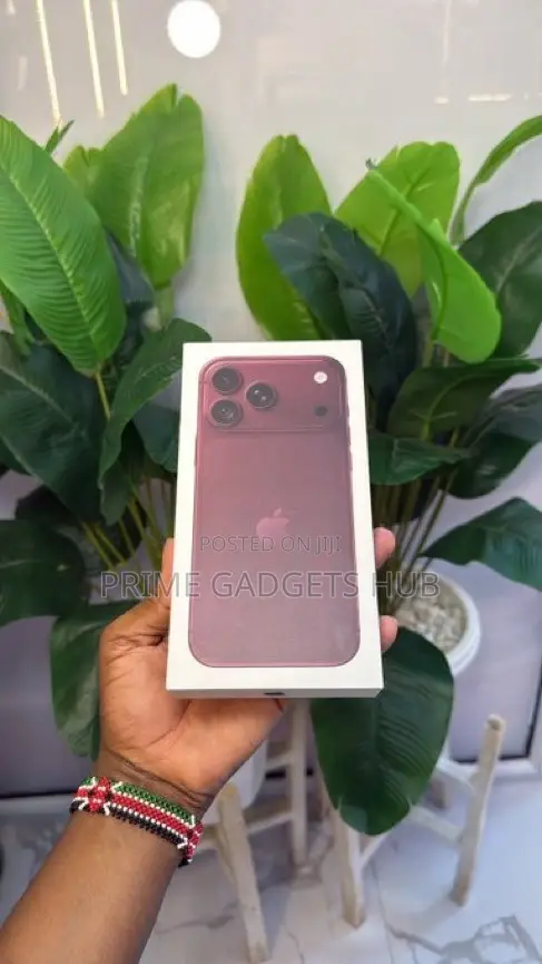 Apple iPhone 18 Pro 256GB Purple - 1
