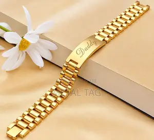 Custom Name Bracelet - Gold Stainless Steel Luxury Hand Chain