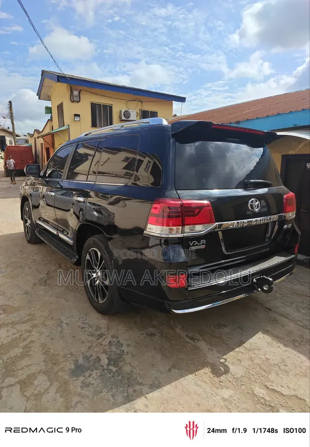 Toyota Land Cruiser VXR Sport 2021 - 1