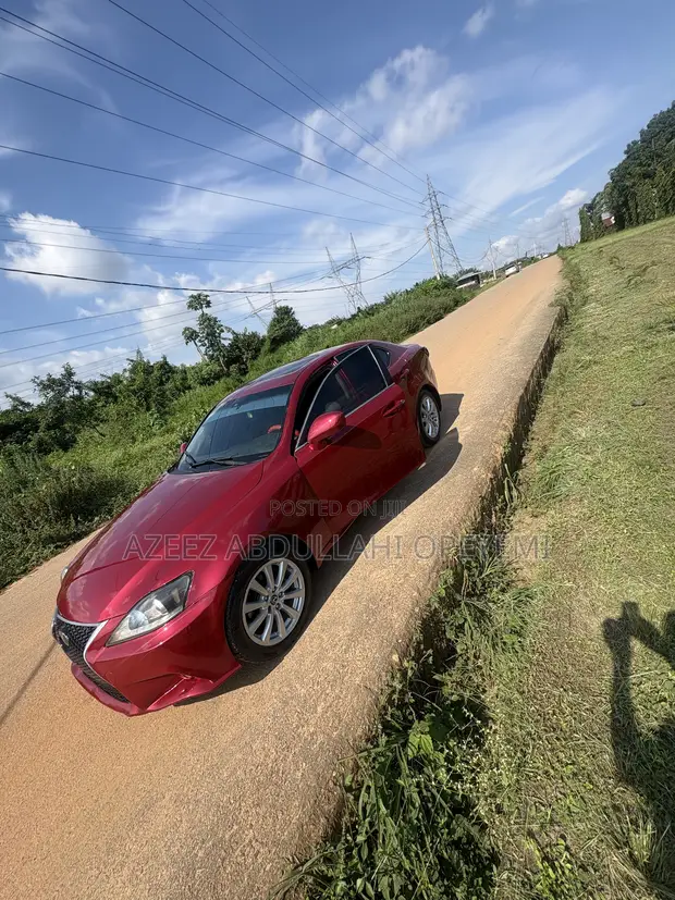 Lexus IS 250 2008 Red - 1