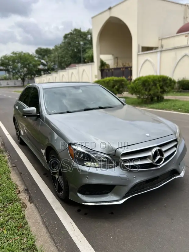 2014 Mercedes-Benz E350 Base 4Matic Sedan AWD - 1