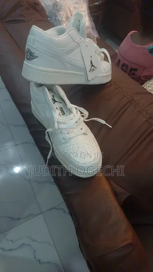 Nike Children's Canvas Sneakers - Size 39