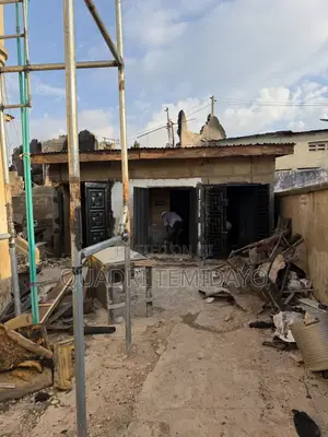 Shop for Rent at Old Garage, Osogbo