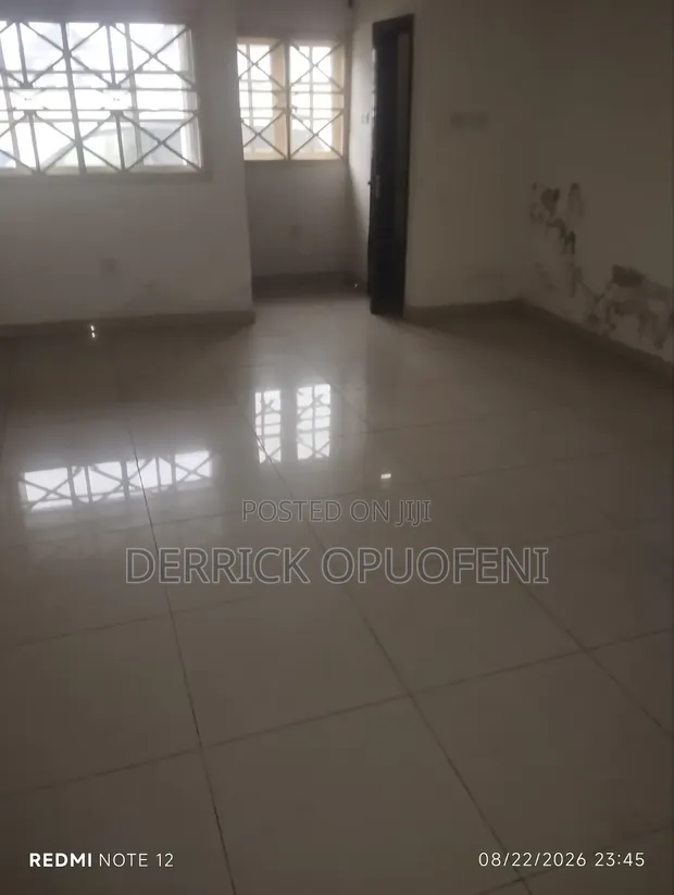 3-Bedroom Shared Apartment for Rent in Ogombo - 1