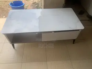Marble Center Table - Mai Girma