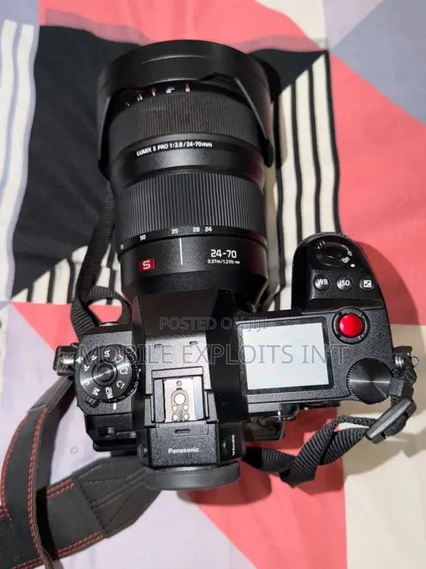 Panasonic LUMIX S1H Camera with 24-70mm Lens - 1
