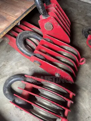 Heavy-Duty 4-Sheave Pulley Block