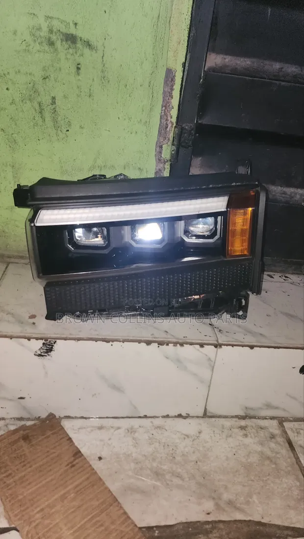Original Toyota Headlamp Hagu - Land Cruiser Prado 2023-2025 - 1