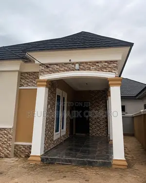2-Bedroom Modern Bungalow in Warri for Sale