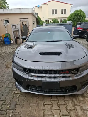 2019 Dodge Challenger SRT Hellcat RWD Coupe Brown
