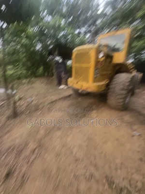 Payloader / D8K Bulldozer for Hire